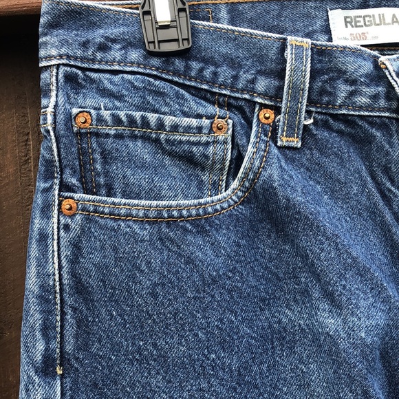 Vintage Levi’s 505 Jeans - Men’s Regular Fit - Picture 4 of 11